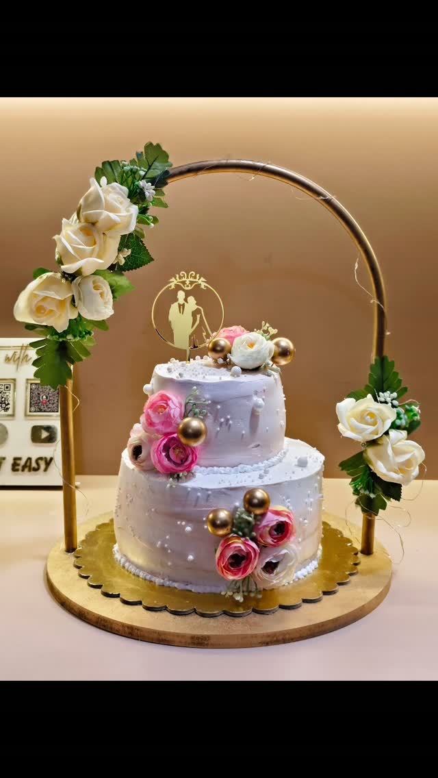 Tiered anniversary cake by Cake It Easy