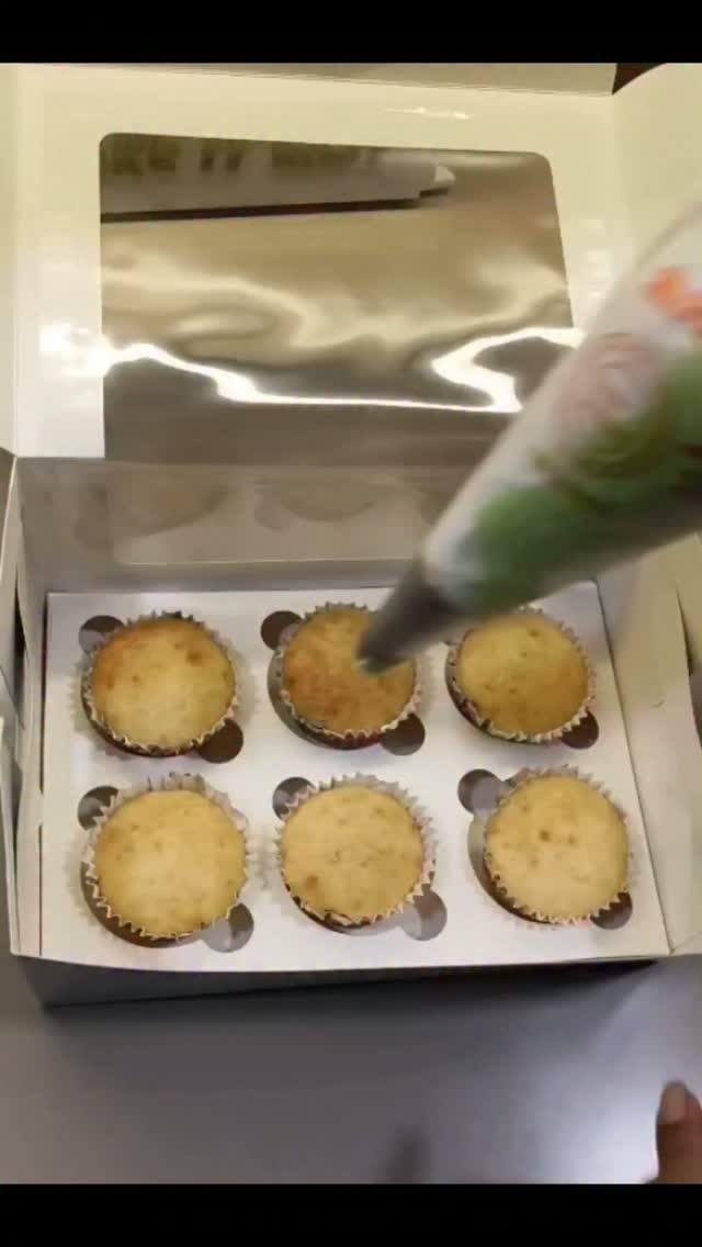 Fresh cupcakes